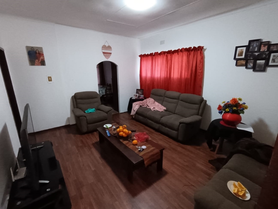 3 Bedroom Property for Sale in Geelhoutpark North West